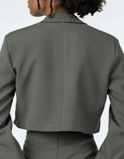 کراپ جلو بند دار