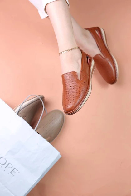 کفش پرسنلی زنانه چرمی کد 7127