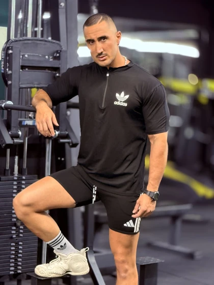 تیشرت طرح آدیداس بدنسازی مشکی