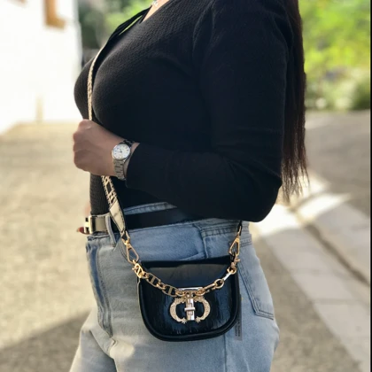 کیف زنانه مینی بگ ورنی وارداتی Dior کد 1055