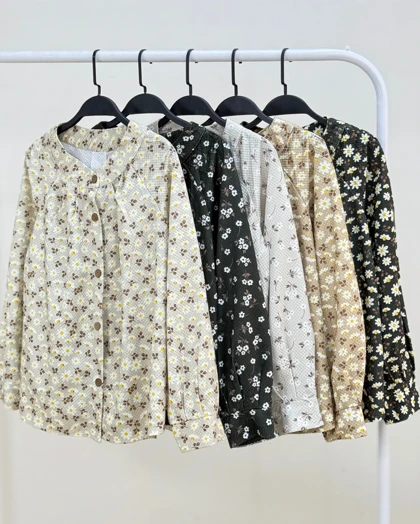 شومیز گل‌دار هستی مخمل