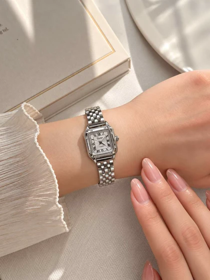 ساعت مچی زنانه کاتیر سانتوس کد W543