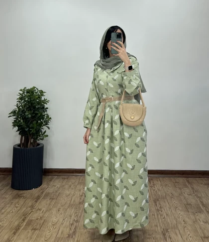 پیراهن مانتویی بلند زیتون به همراه کمربند (طرح برگ)