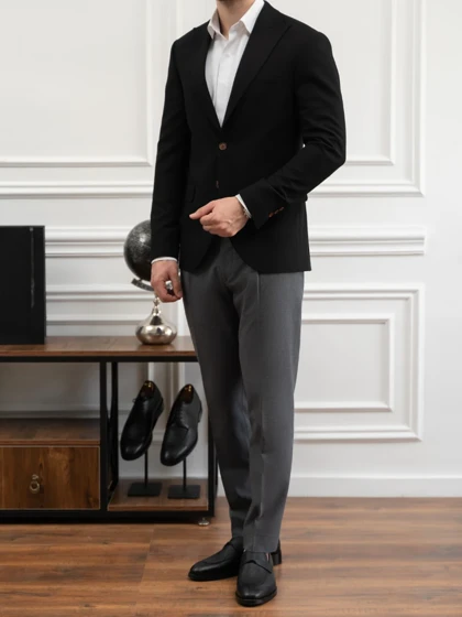 کت فاستونی مشکی (دو دکمه قهوه ای) c236