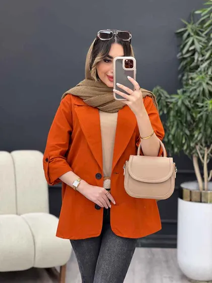 مانتو دو دکمه ثمین