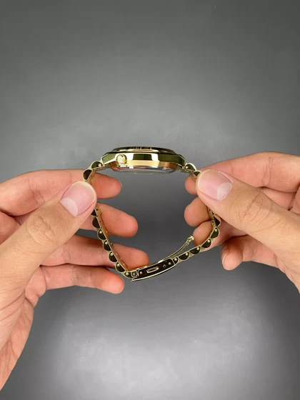 ساعت مچی سیتیزن سویوسا اتوماتیک بند طلایی Citizen Tsuyosa