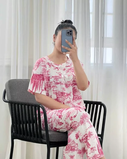 ست تیشرت وشلوار راحتی طرحدار کد 5786