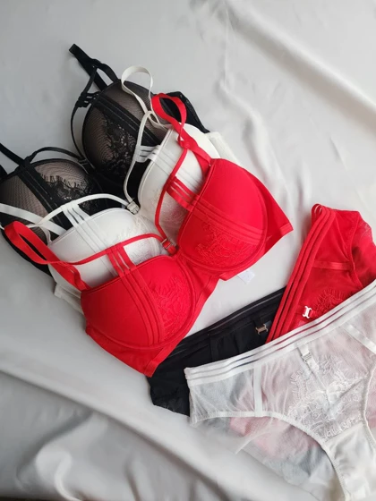 ست شورت و سوتین جکدار فنردار اروپایی کد: 5320