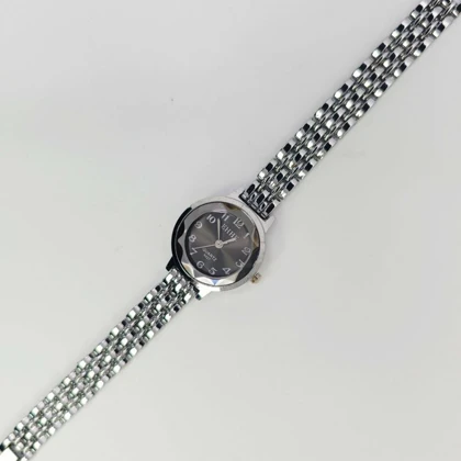 ساعت مچی زنانه مجلسی EHHE نگین‌دار با موتور کوارتز