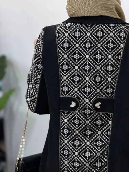 مانتو مجلسی سوزندوزی سایه