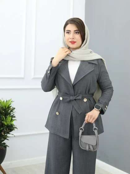 ست تیارا