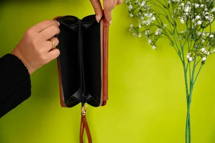 کیف پول زنانه