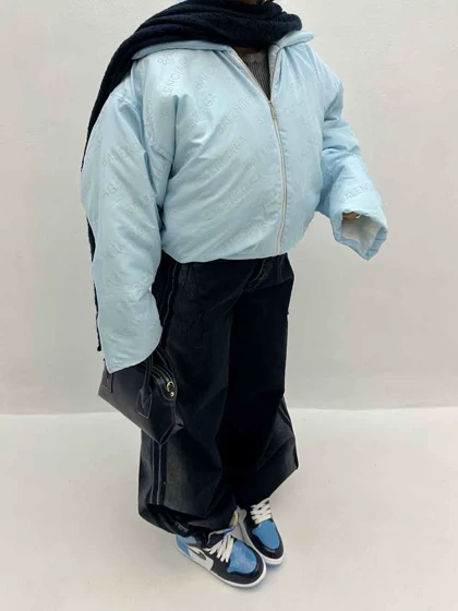 کاپشن BALENCIAGA