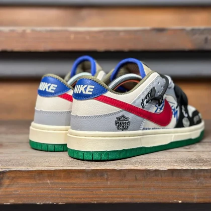 کتانی زنانه اس بی دانک