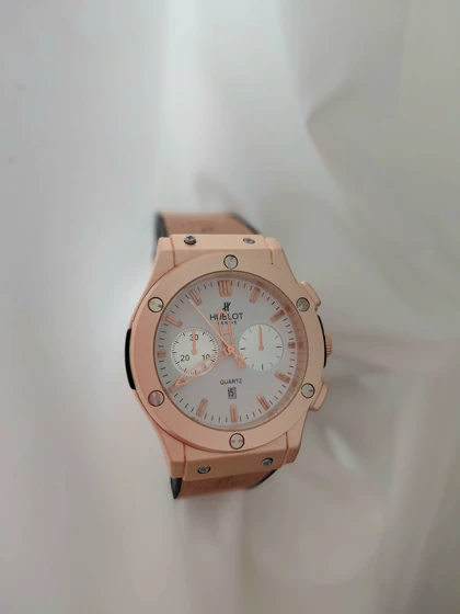 ساعت مردانه HUBLOT تاریخ شمار طرح سه موتوره رنگ صفحه سفید