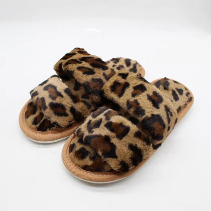 دمپایی حوله ای نیکتا مدل 4-12000 پلنگی