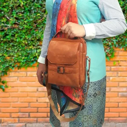 کیف رودوشی چرمی گوگانا مدل GOOGANA - GOOG913