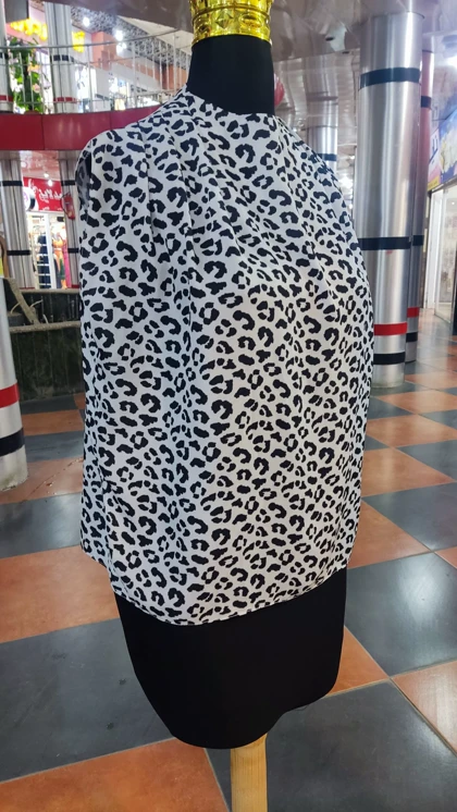 تاپ زنانه پلنگی