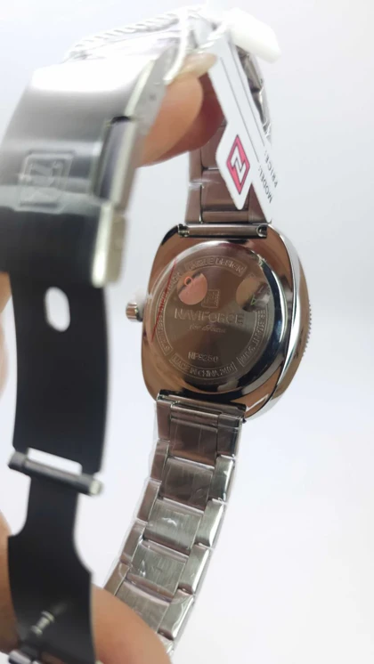 ساعت مچی مردانه نیوی فورس Naviforce 9250 موتور کوارتز ژاپن