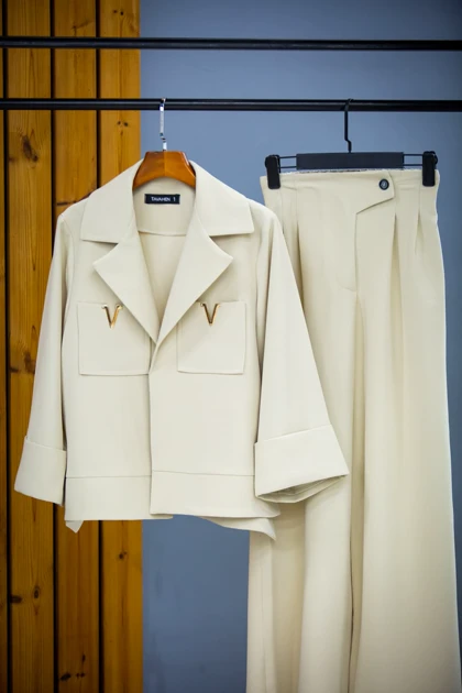 کت شلوار کجراه ال وی