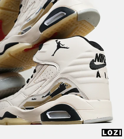 کفش کتانی ساق‌دار مردانه کرم Nike air jordan 6