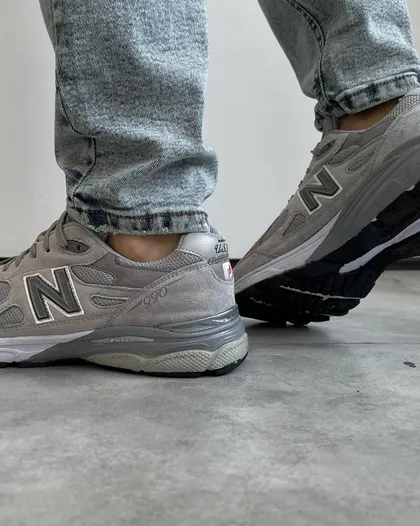 کتانی نیوبالانس رنگ طوسی 990 NB