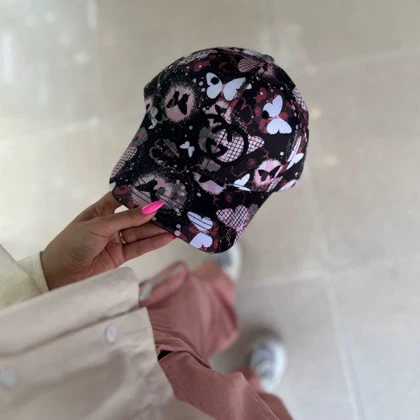 کلاه بیسبالی وارداتی طرحدار
