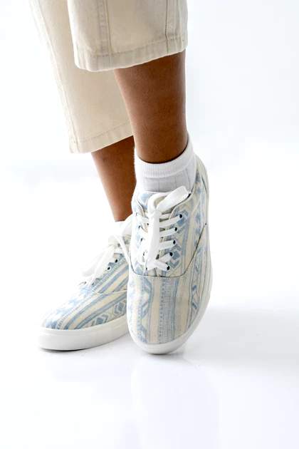 کفش ونس بندی چاپی زنانه