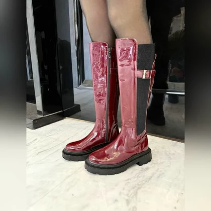 بوت‌بلند بالاسگک