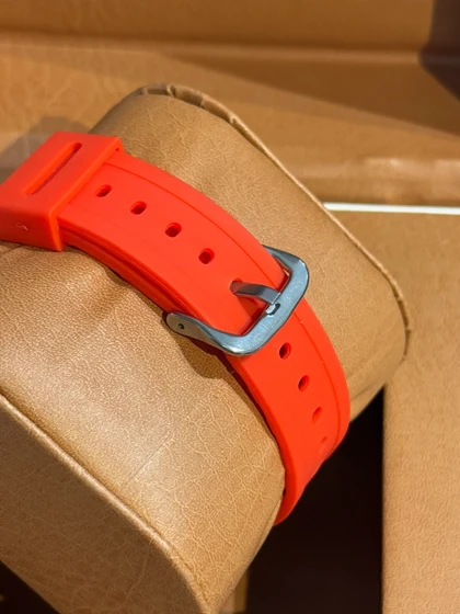 ساعت طرح جی شاک 2100 صفحه شفاف قرمز