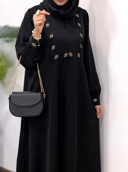 مانتو عبایی گلدوزی محنا 2