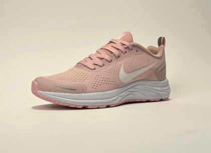 کفش ورزشی نایک وینفلو صورتی