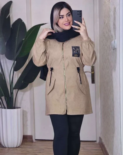 مانتو کلاهدار ترانه