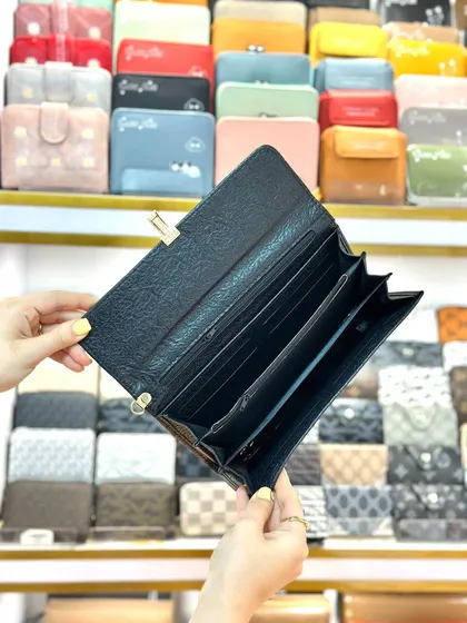 کیف پول زنانه