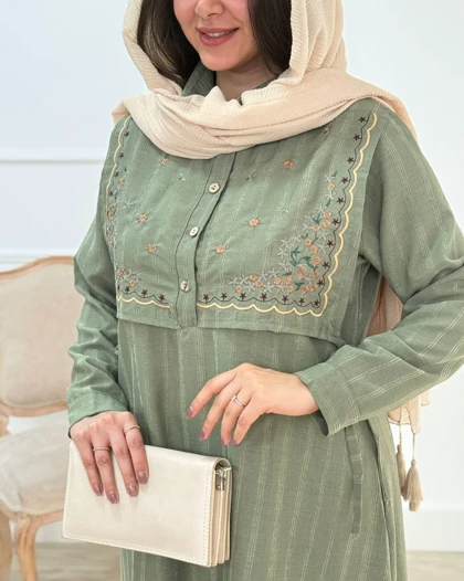 پیراهن مانتویی گلدوزی حنا کد محصول 1651