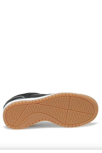 کتانی مردانه kinetix