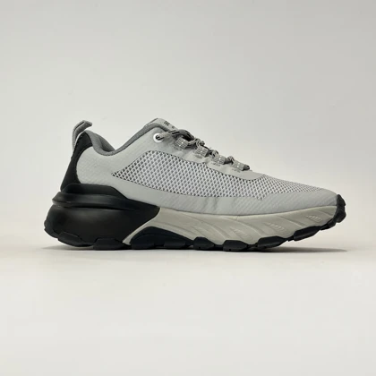 کفش راحتی اسکیچرز مدل مکس پروتکت طوسی روشن