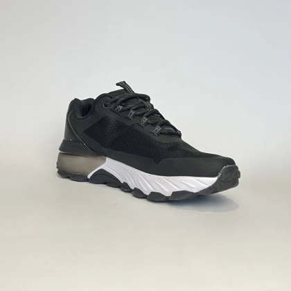 کفش راحتی اسکیچرز مدل مکس پروتکت مشکی سفید