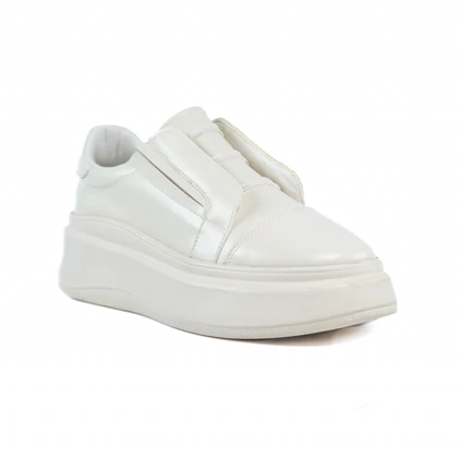 کفش راحتی زنانه استرادیواریوس مدل Stradivarius-Loafers-LFCr60