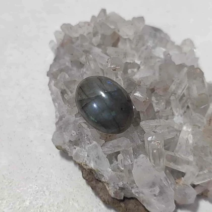 نگین طبیعی لابرادوریت کد 3