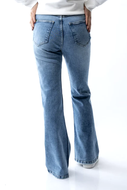 شلوار جین بوت کات زنانه