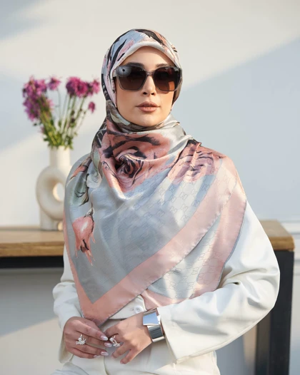 روسری ابریشم ژاکارد قواره 140 30200