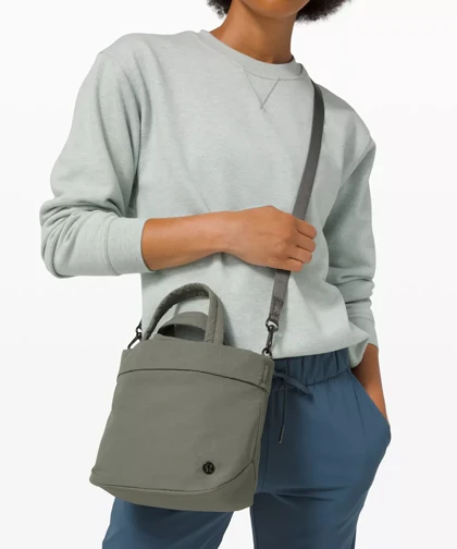 کیف لولولمون مدل On My Level Bag / 5L