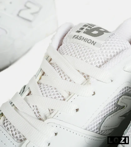 کفش کتانی مردانه و زنانه سفید NEW BALANCE 550