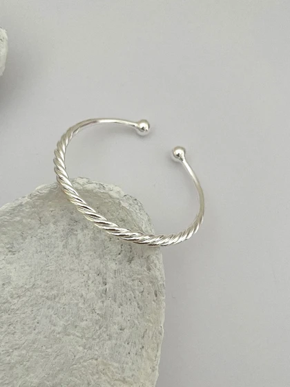 دستبند SILVER