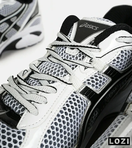 کفش کتانی بزرگ پا سفید مشکی ASICS GT 2130