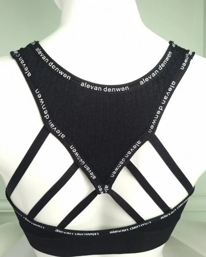 نیم‌تنه اسپرت زنانه مدل دنون