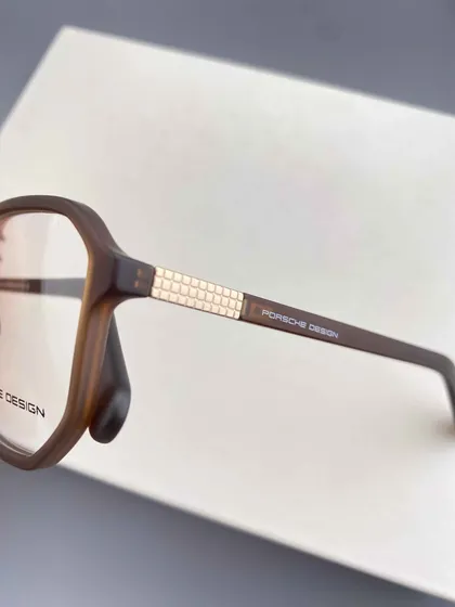 عینک طبی پورش دیزاین مدل P8252