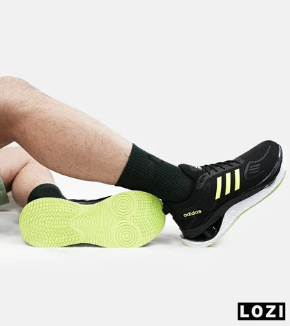 کفش کتانی مردانه مشکی لیمویی Adidas running shoes