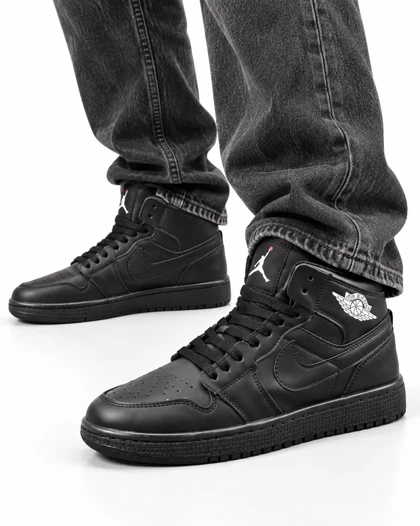 کفش کتانی مردانه مدل جردن وان ساق‌دار مشکی تمام Nike jordan1